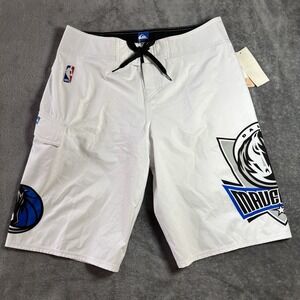 Quicksilver NBA  Men's White Dallas Mavericks Swim Board Short Size 30  NWT